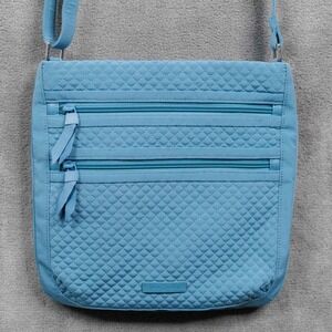 VERA BRADLEY Triple Zip Hipster Crossbody Quilted Bag Cotton Seashore Blue